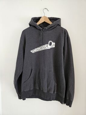 Patagonia Hoodie Mens Medium Iron Clad Dark Gray Pullover Sweatshirt Outdoor